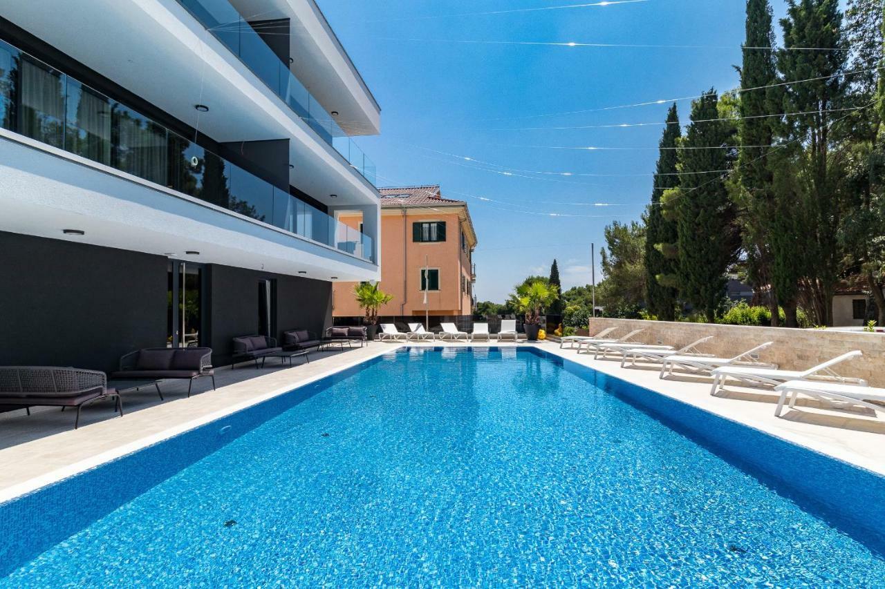Luxury Apartments Magali 2 Rovinj Exterior photo